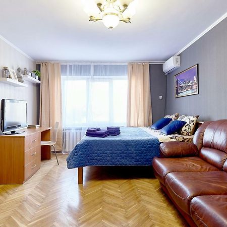 L3-82 Main Street- Modern New Three 3 Separate 3Bedrooms 100 M2 - Central Location, Metro Palace Of Sports - Gulliver Mall, Arena City Kyjev Exteriér fotografie