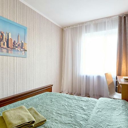 L3-82 Main Street- Modern New Three 3 Separate 3Bedrooms 100 M2 - Central Location, Metro Palace Of Sports - Gulliver Mall, Arena City Kyjev Exteriér fotografie