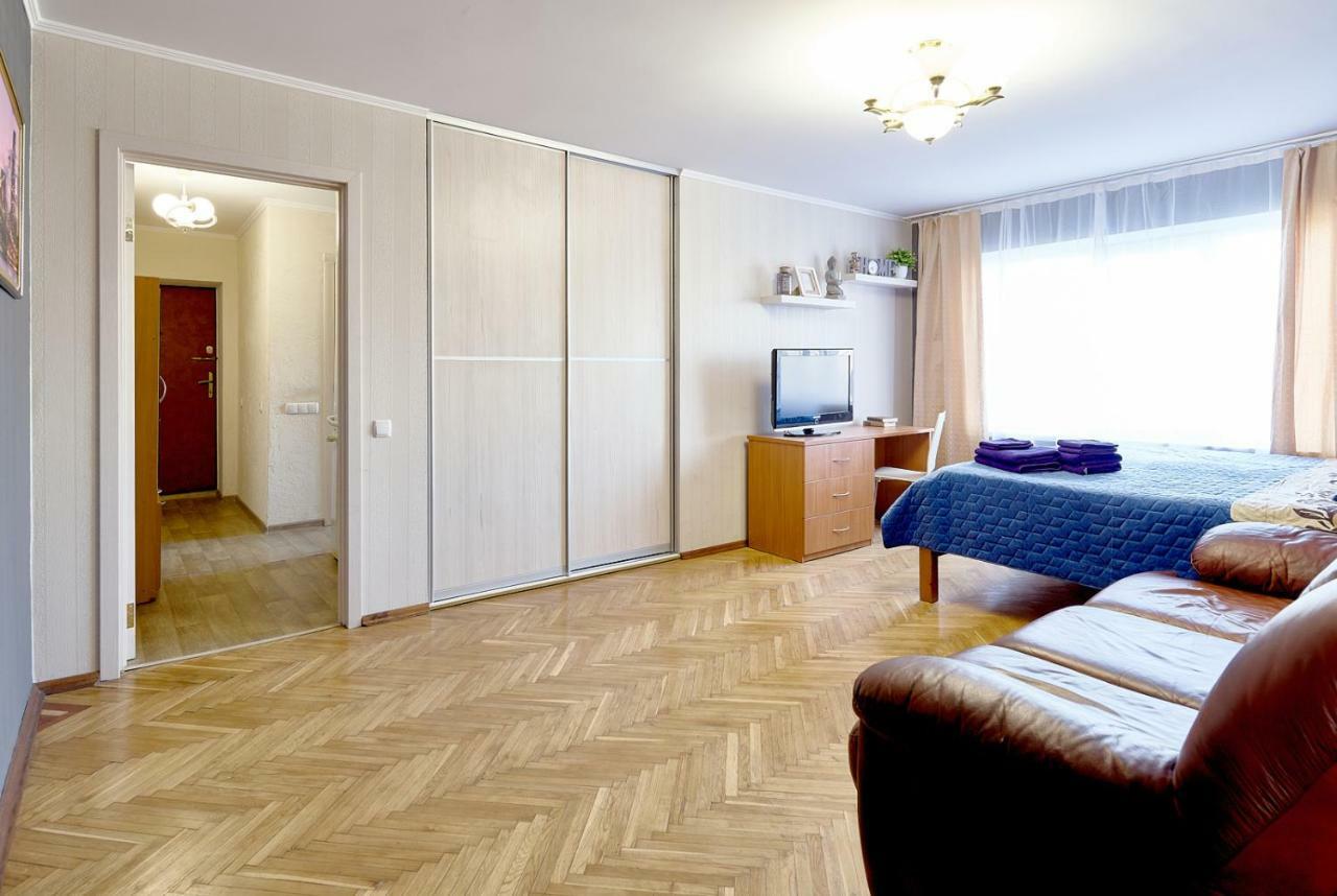 L3-82 Main Street- Modern New Three 3 Separate 3Bedrooms 100 M2 - Central Location, Metro Palace Of Sports - Gulliver Mall, Arena City Kyjev Exteriér fotografie