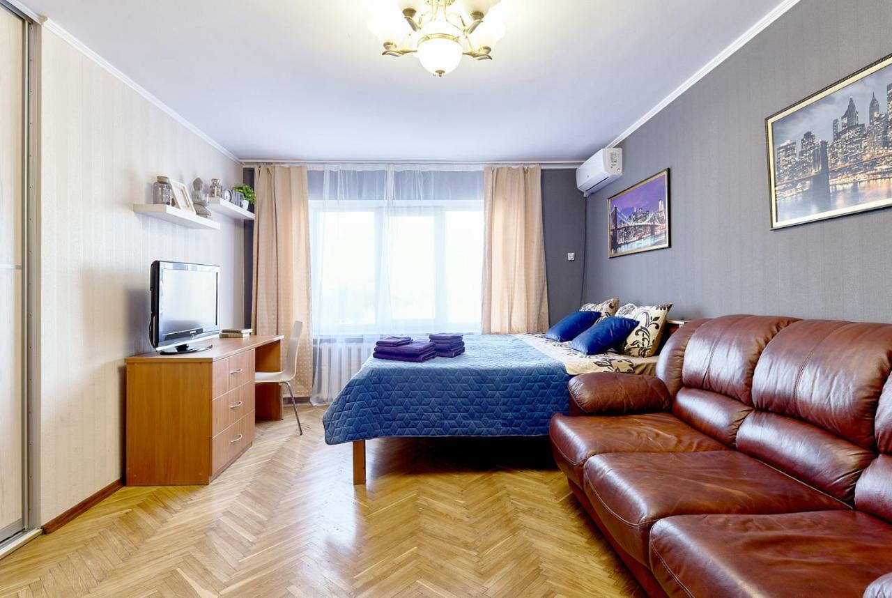 L3-82 Main Street- Modern New Three 3 Separate 3Bedrooms 100 M2 - Central Location, Metro Palace Of Sports - Gulliver Mall, Arena City Kyjev Exteriér fotografie
